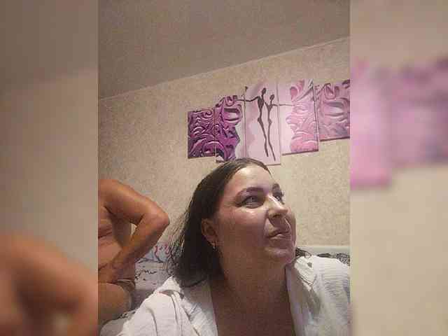 kissmabont Sex Cam Show