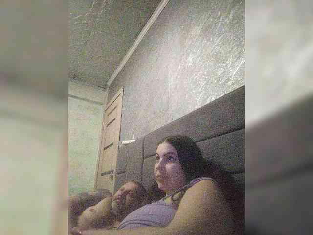 Cleopatra1990 webcam