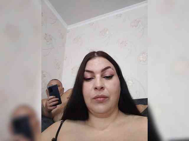 Cleopatra1990 webcam