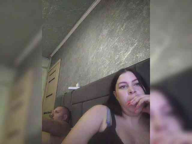 Cleopatra1990 webcam