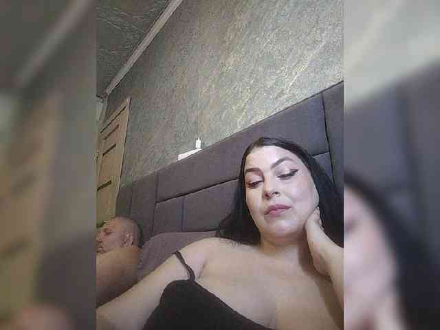 Cleopatra1990 webcam
