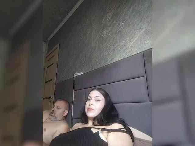 Cleopatra1990 webcam