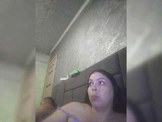 Cleopatra1990 webcam