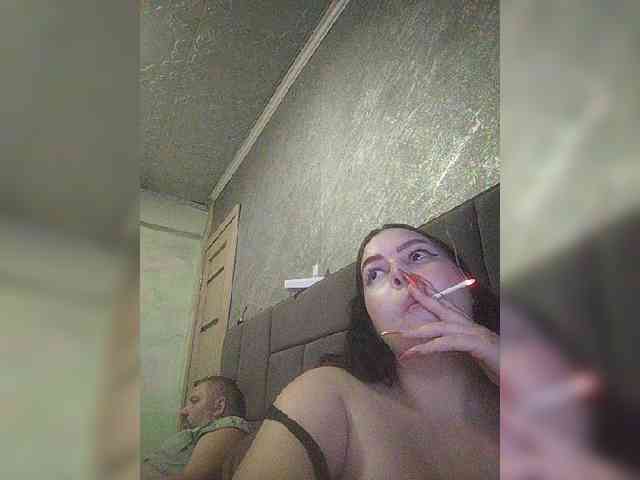 Cleopatra1990 webcam