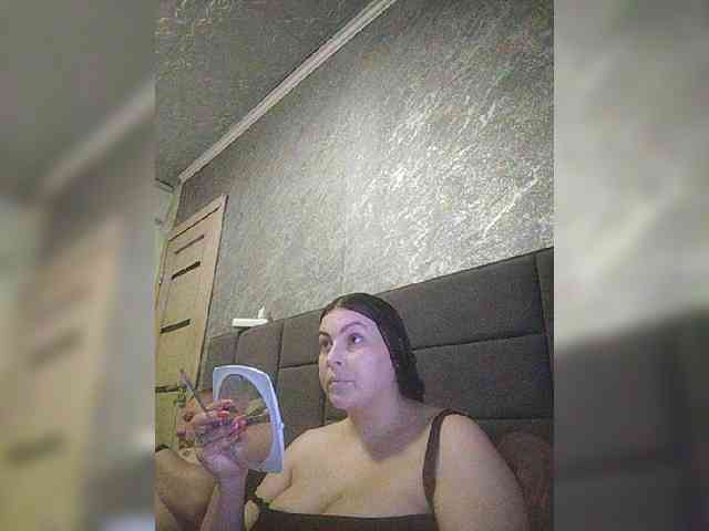 Cleopatra1990 webcam