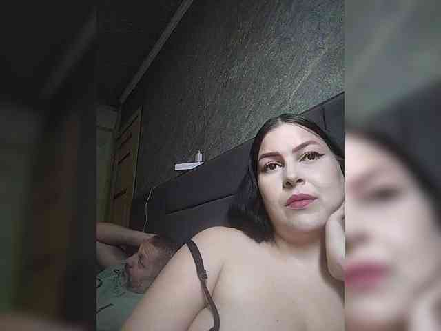 Cleopatra1990 webcam