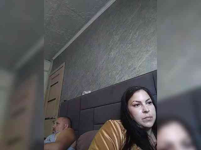 Cleopatra1990 webcam