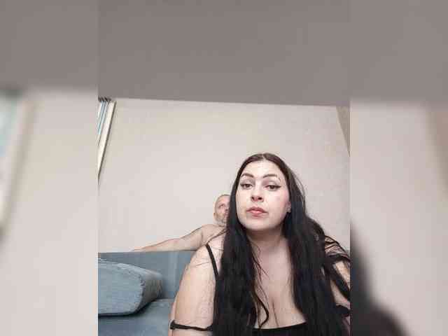 Cleopatra1990 webcam