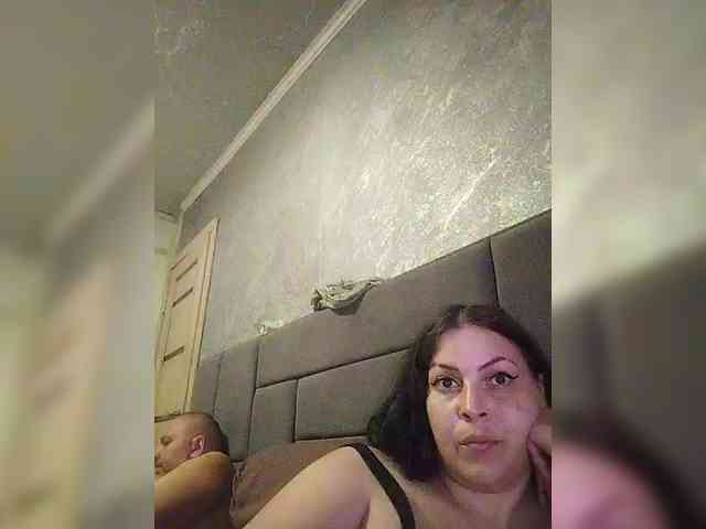 Cleopatra1990 webcam