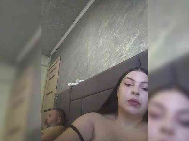 Cleopatra1990 webcam