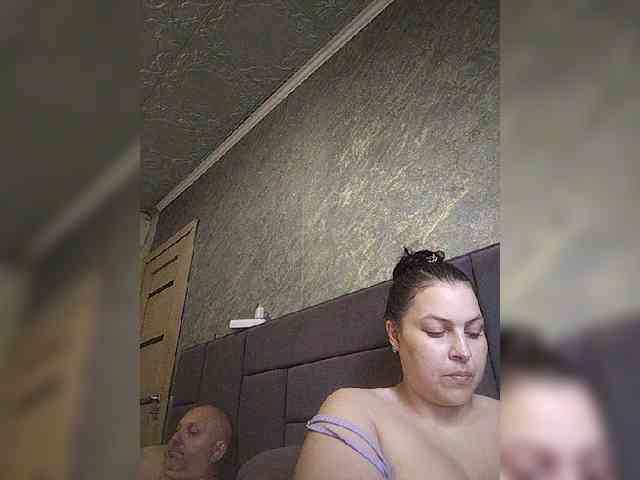 Cleopatra1990 webcam