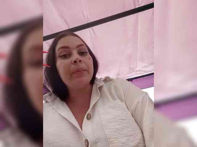 kissmabont Sex Cam Show