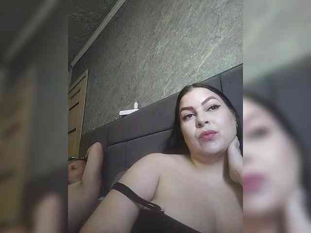 Cleopatra1990 webcam