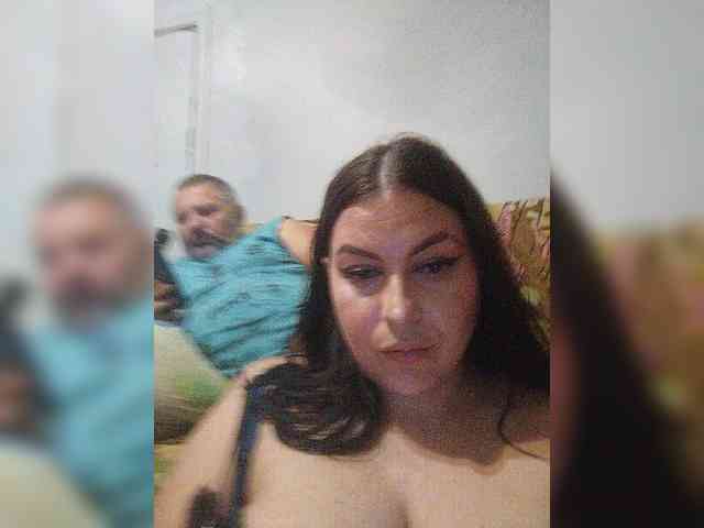 Cleopatra1990 webcam