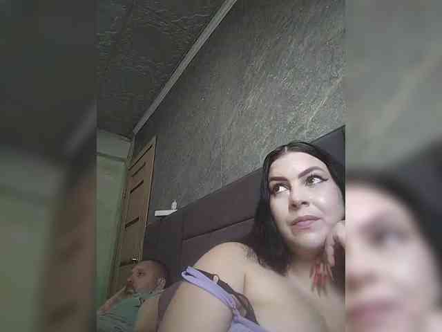 Cleopatra1990 webcam