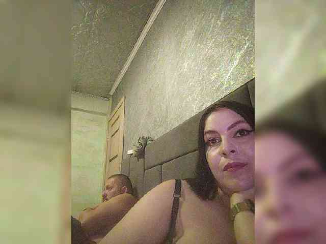 Cleopatra1990 webcam