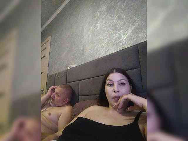 Cleopatra1990 webcam