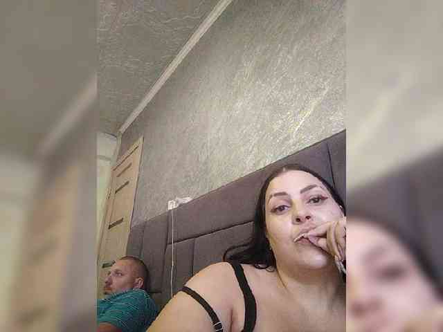 Cleopatra1990 webcam