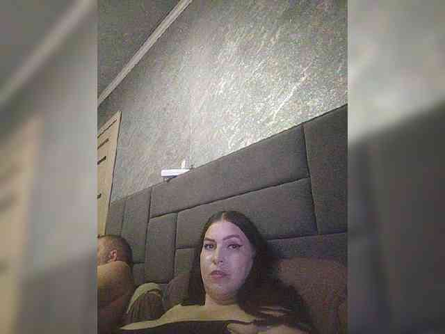 Cleopatra1990 webcam