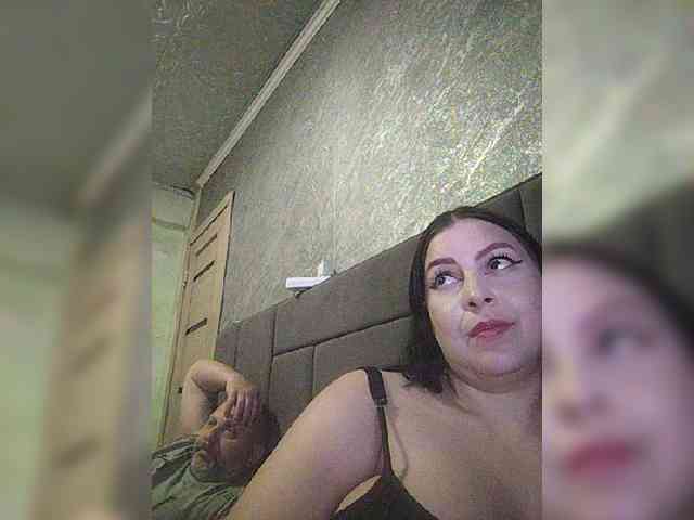 Cleopatra1990 webcam