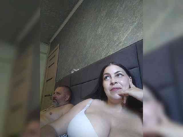 Cleopatra1990 webcam