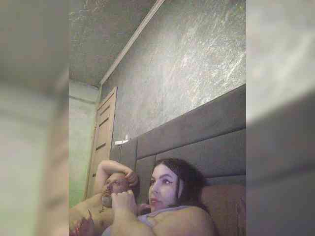 Cleopatra1990 webcam