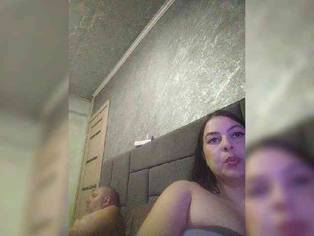 Cleopatra1990 webcam