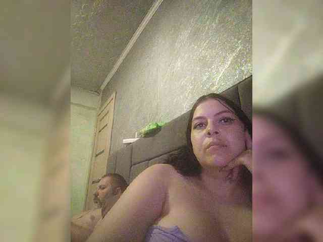 Cleopatra1990 webcam