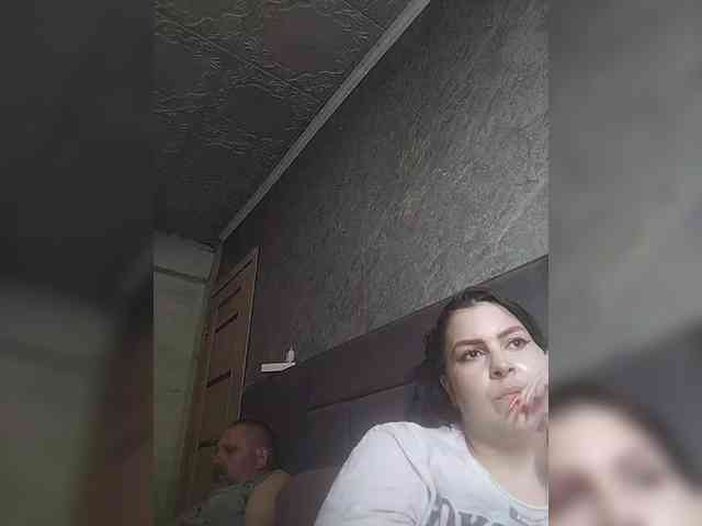 Cleopatra1990 webcam