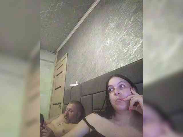 Cleopatra1990 webcam