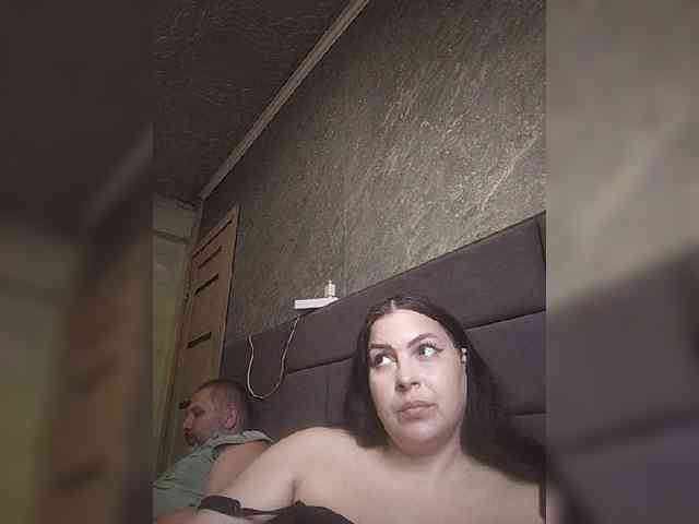 Cleopatra1990 webcam