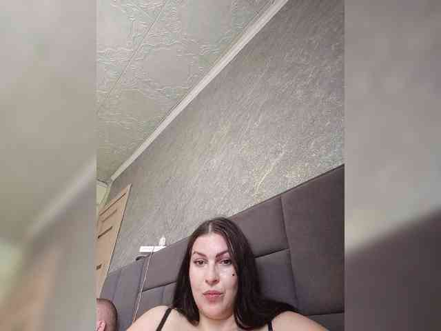 Cleopatra1990 webcam