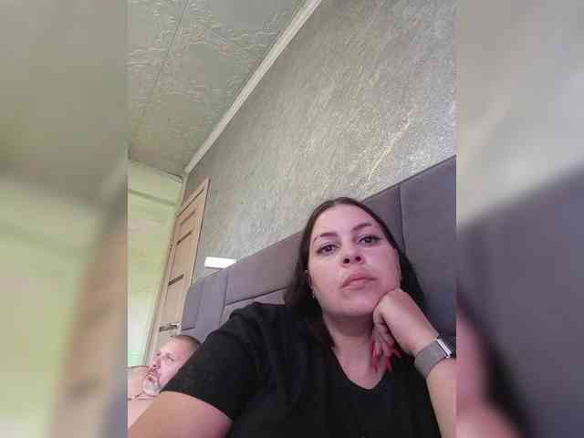 Cleopatra1990 webcam