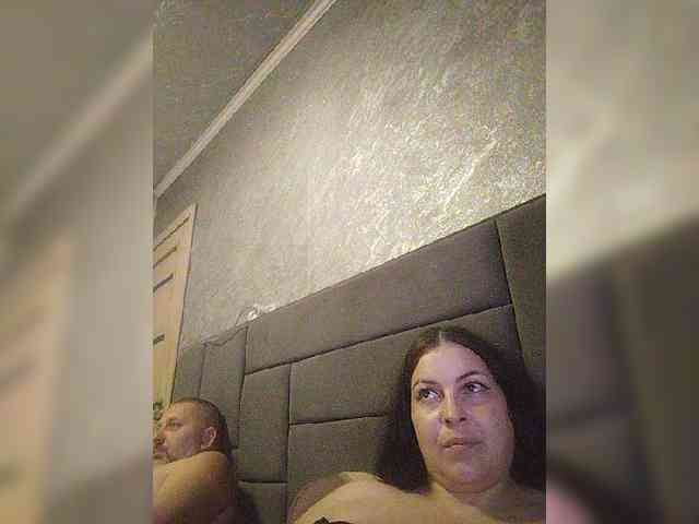 Cleopatra1990 webcam