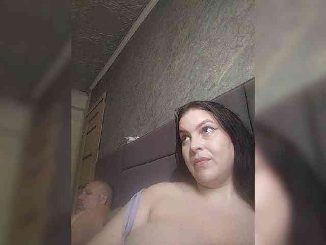 Cleopatra1990 webcam