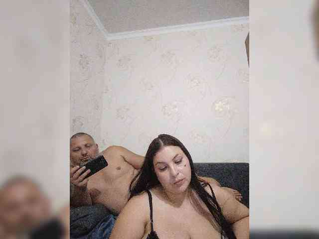 Cleopatra1990 webcam