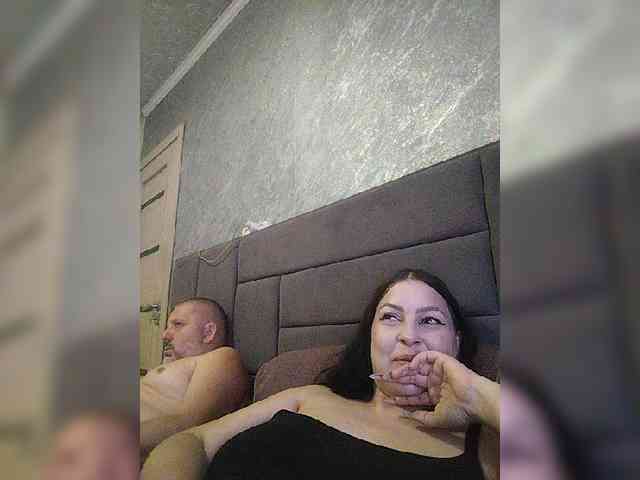 Cleopatra1990 webcam