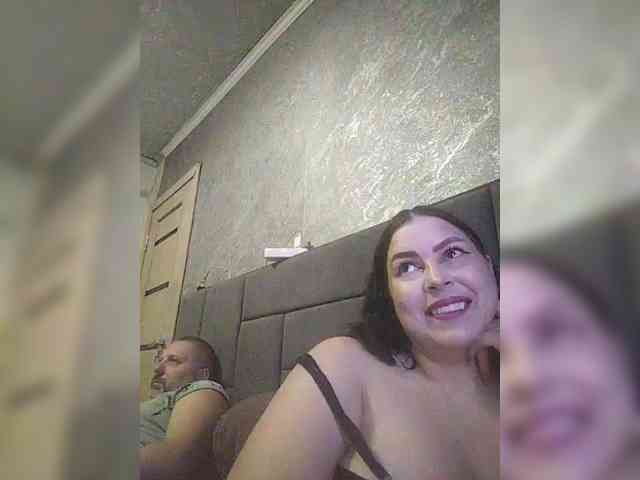 Cleopatra1990 webcam