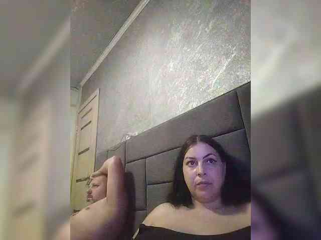 Cleopatra1990 webcam