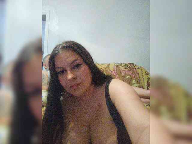 Cleopatra1990 webcam