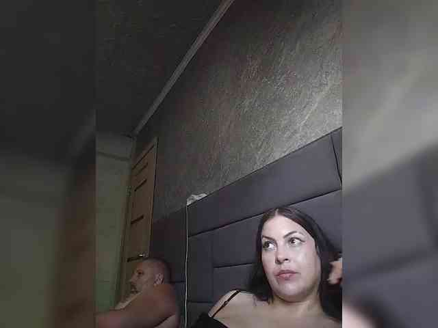 Cleopatra1990 webcam