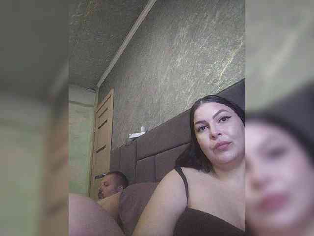 Cleopatra1990 webcam