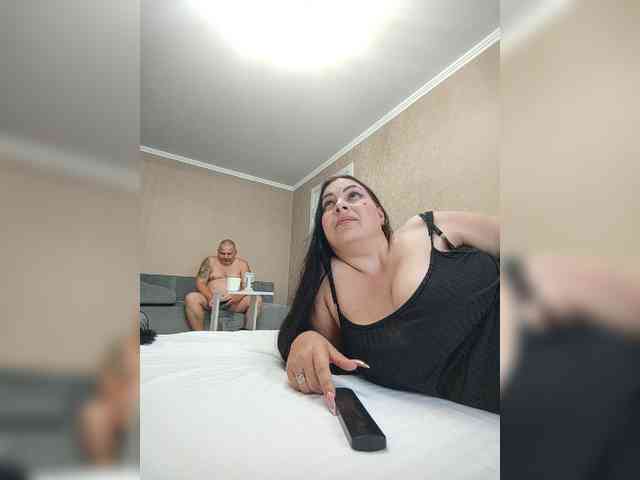 Cleopatra1990 webcam