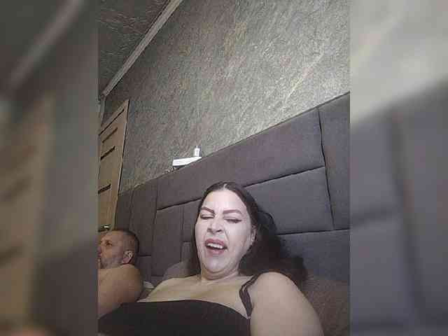 Cleopatra1990 webcam