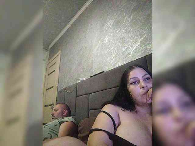 Cleopatra1990 webcam