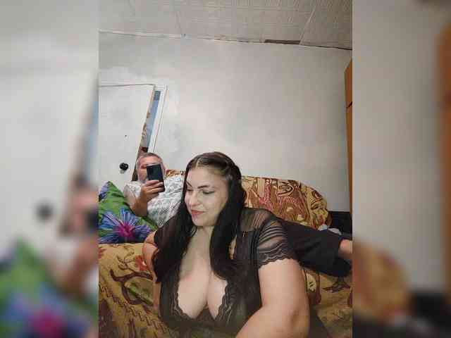 Cleopatra1990 webcam