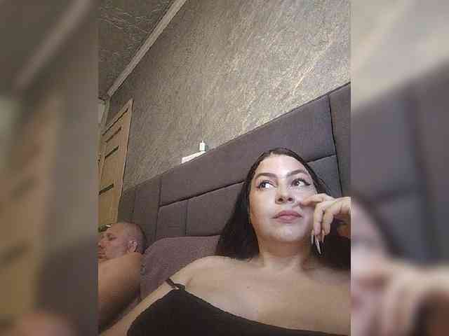 Cleopatra1990 webcam