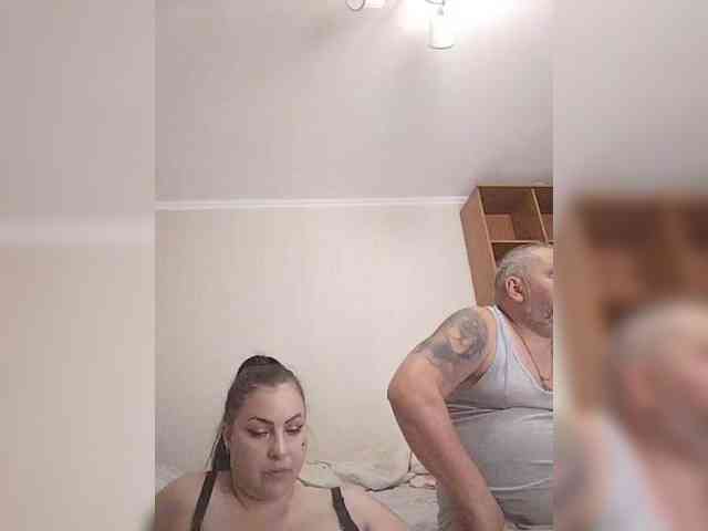 Cleopatra1990 webcam