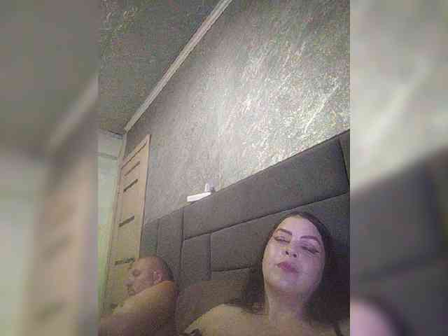 Cleopatra1990 webcam