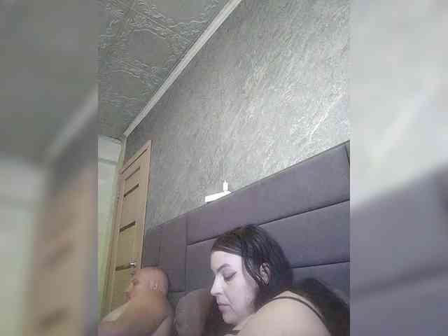 Cleopatra1990 webcam